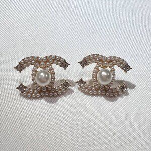 NEW CC Faux pearl stud earrings with crystal accents in a gold-tone